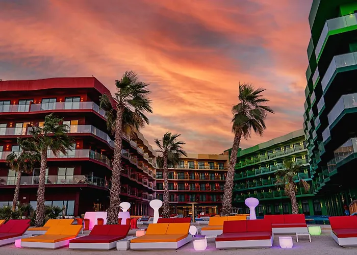 Voco Dubai Monaco, The Heart Of Europe By Ihg-Adult Only Hotel